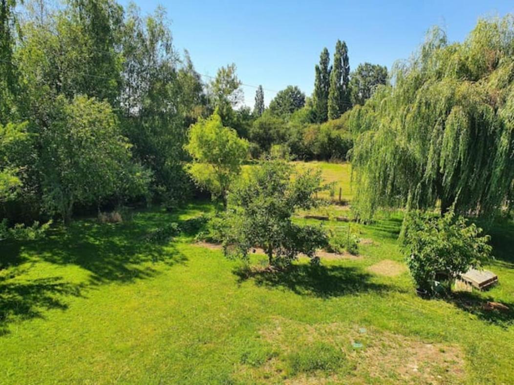Chambre D'Hotes A La Campagne "Le Coudry" Serley 外观 照片